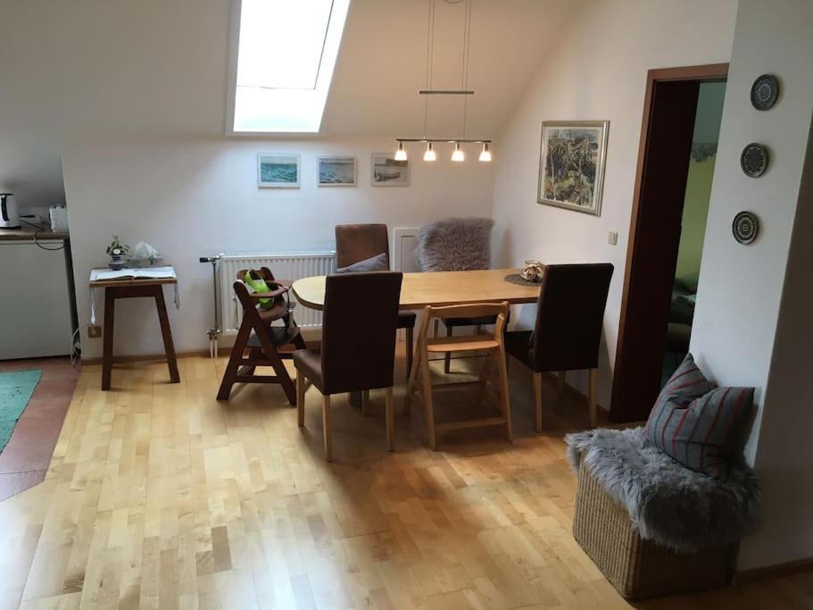Zeit Fuer Dich Apartment Himmelkron Ngoại thất bức ảnh